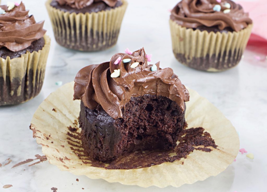 paleo flourless chocolate cupcakes